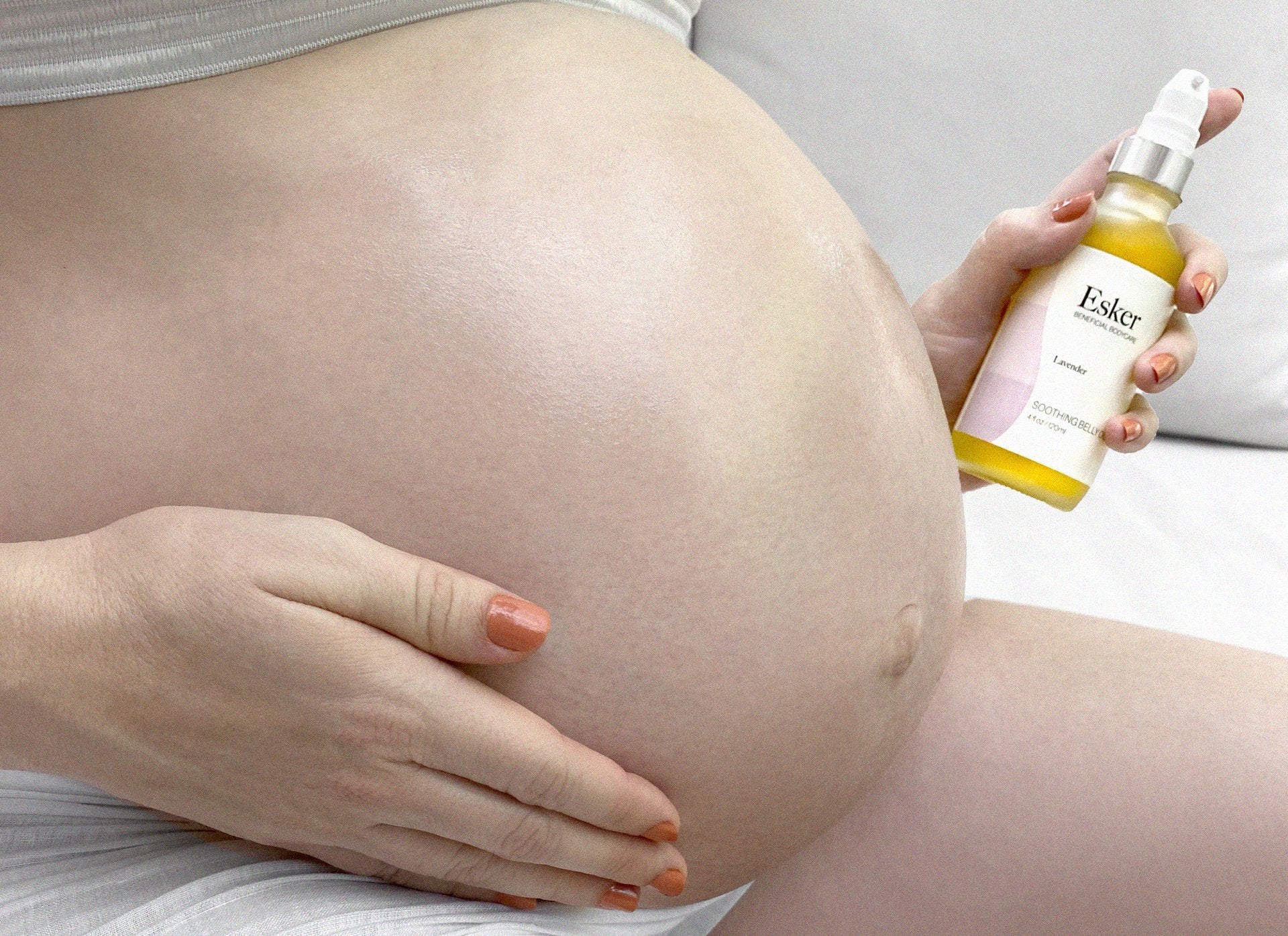 Body Oils for Growing Bellies | Esker