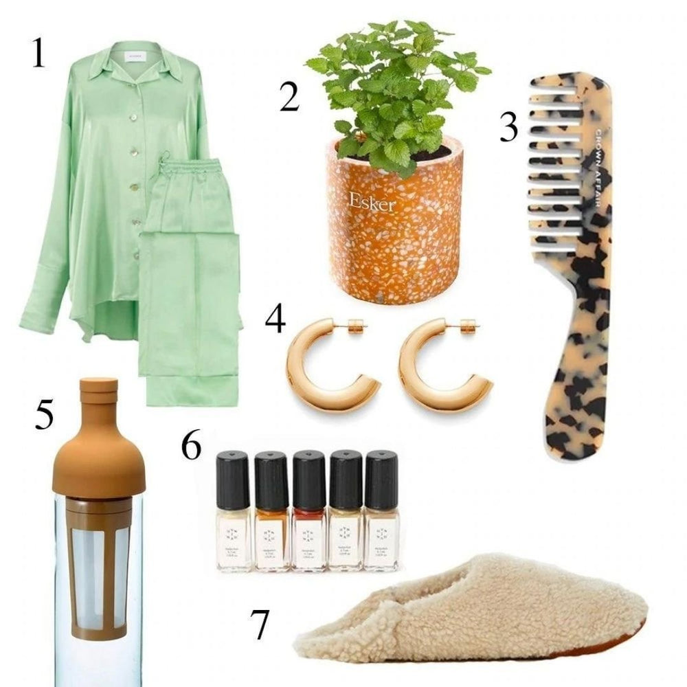 Our Cozy Holiday Gift Guide | Esker