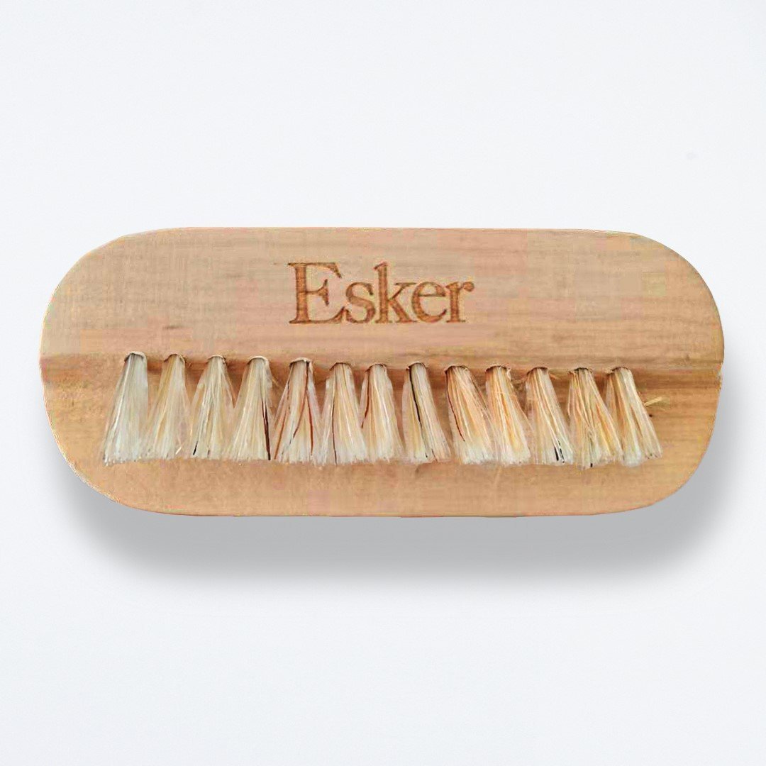 Nail Brush - Esker